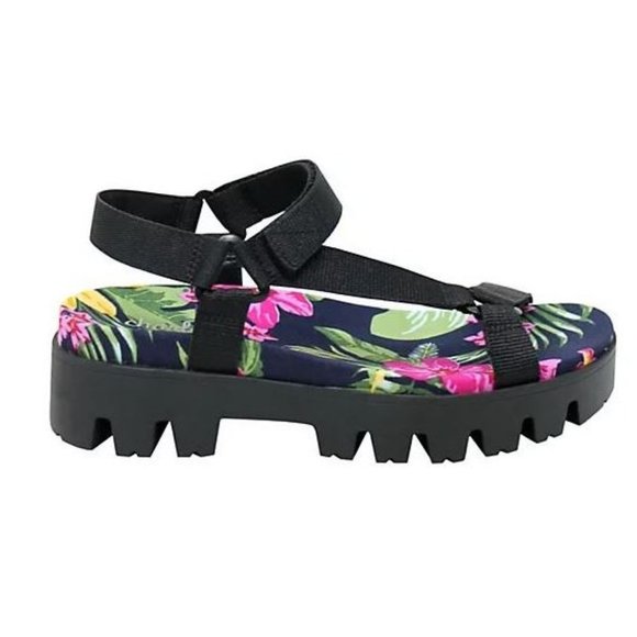 NWT Charles by Charles David Zambo Chunky Sandal 8 - Picture 3 of 5